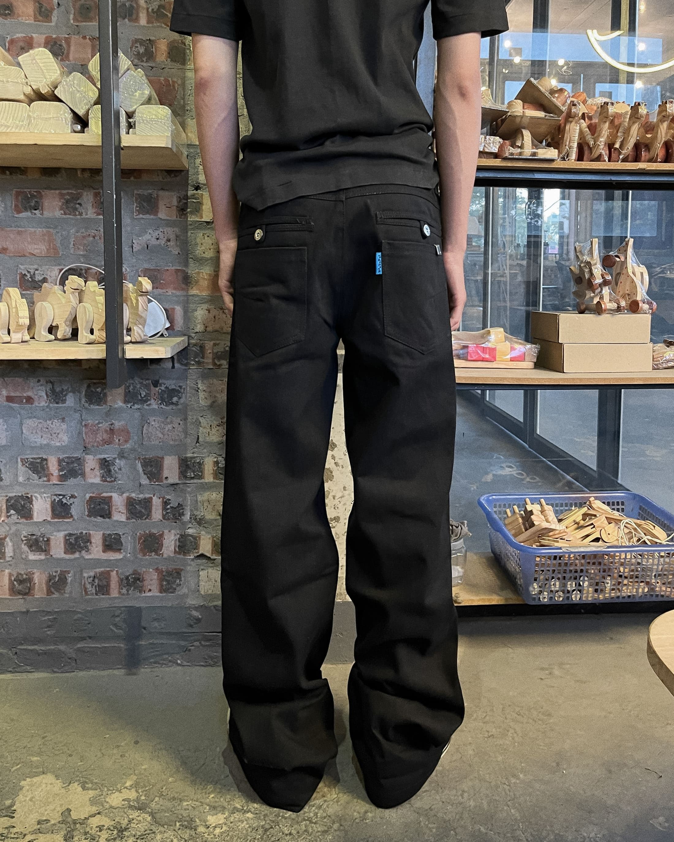 ECLIPSE STRAIGHT RAW DENIM PANT — ảnh 6