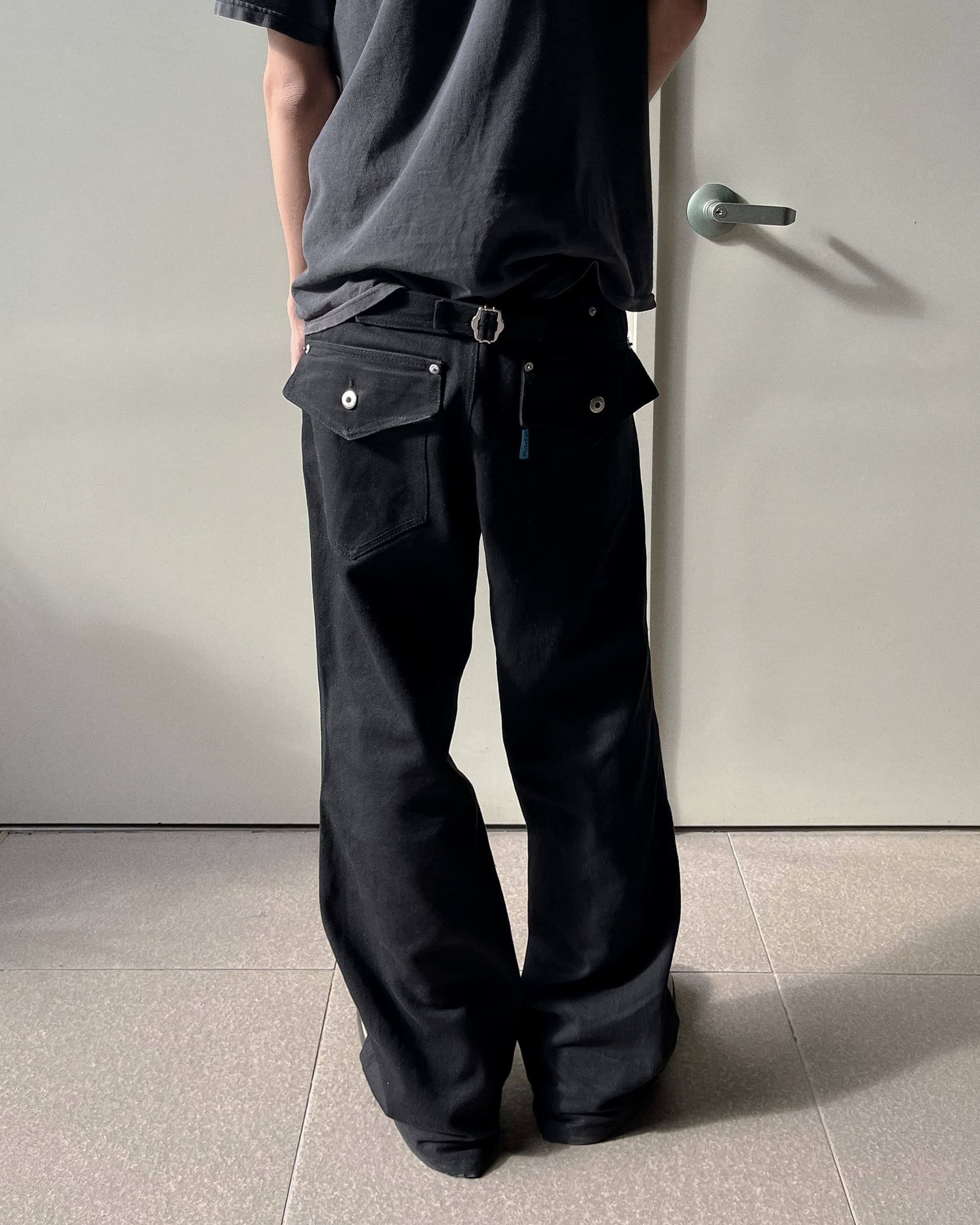 MIDNIGHT BOOTCUT RAW DENIM PANT — ảnh 9